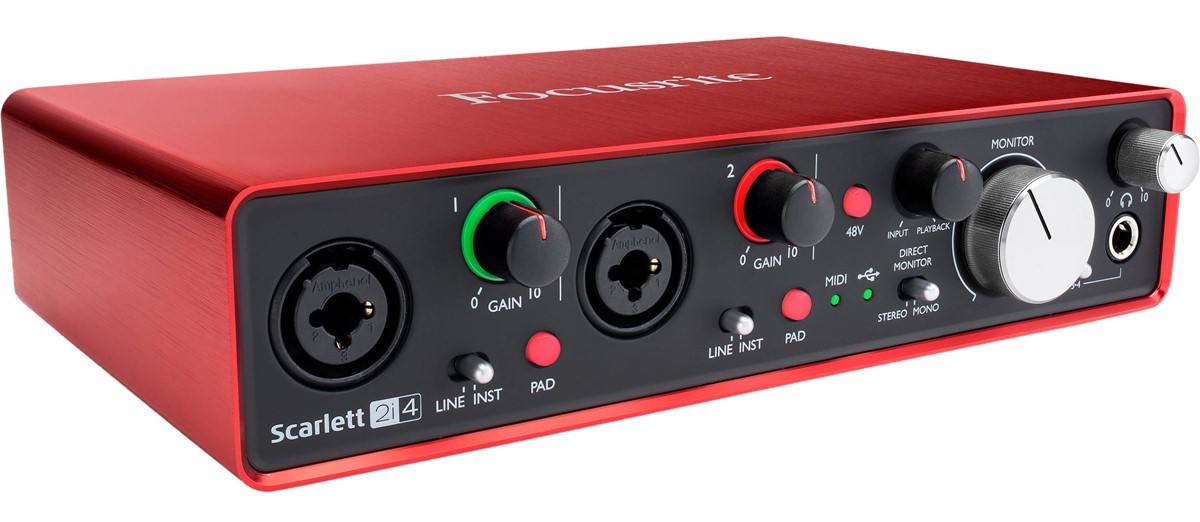 Focusrite Scarlett 2i4 bilo je vrlo popularno audiosučelje (vanjski USB zvučni adapter s mikrofonskim ulazima) i, ako možete iskoristiti njegove funkcionalnosti, odnosno prednosti, bit će puno bolje rješenje od zvučne kartice integrirane na matičnoj ploči