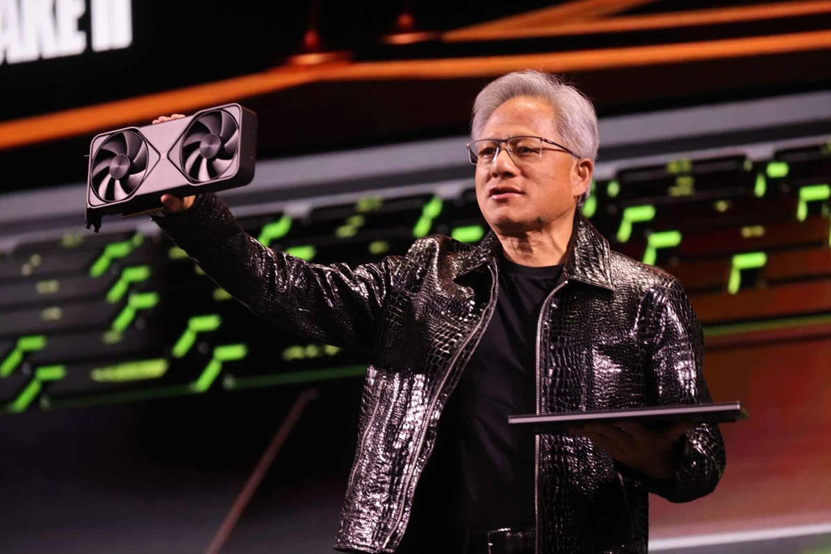 Jensen Huang, izvršni direktor Nvidije na CES-u 2025 📷 Nvidia