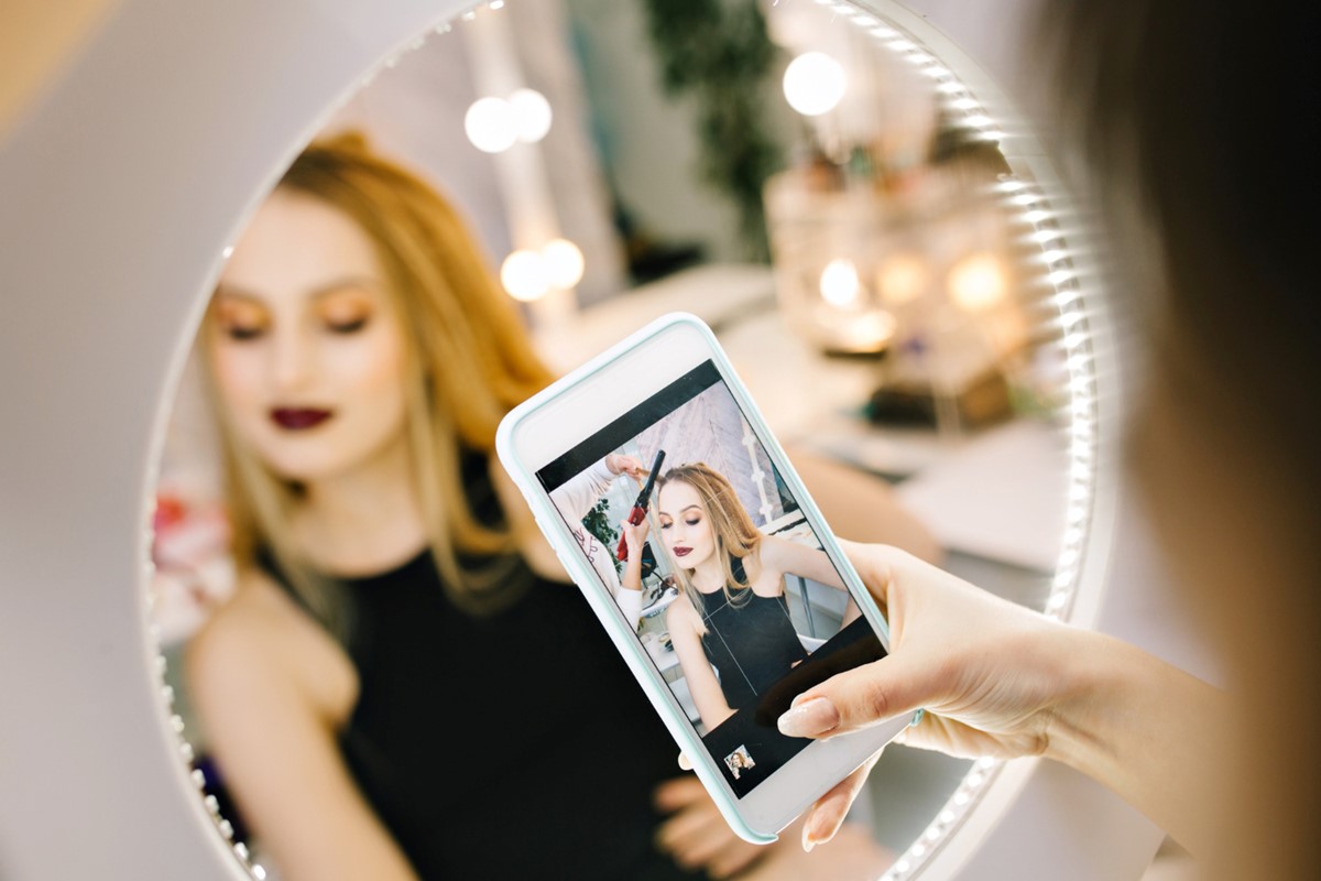 Ljude se drugačije procjenjuje kad koriste filtre uljepšavanja na svojim fotografijama 📷 lookstudio
